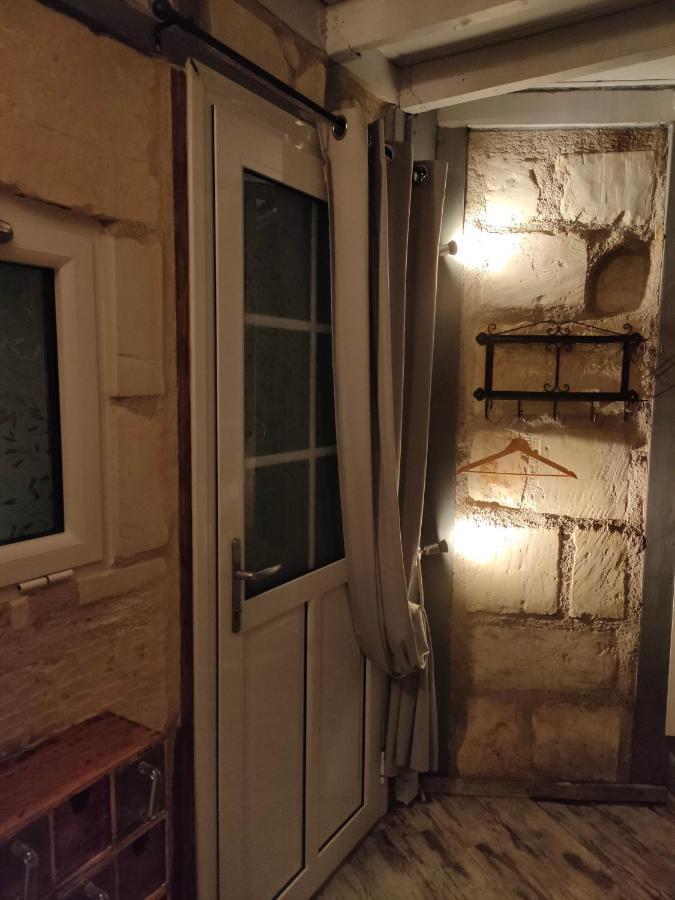 Les Troglos De Beaulieu Loches Exteriör bild
