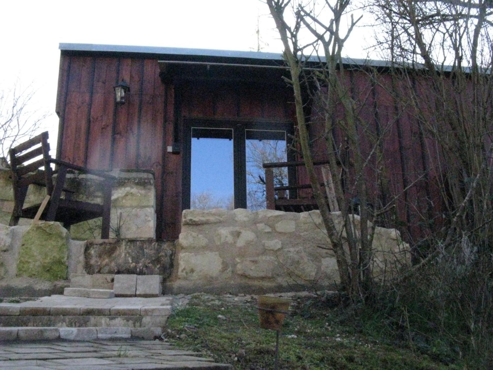 Les Troglos De Beaulieu Loches Exteriör bild