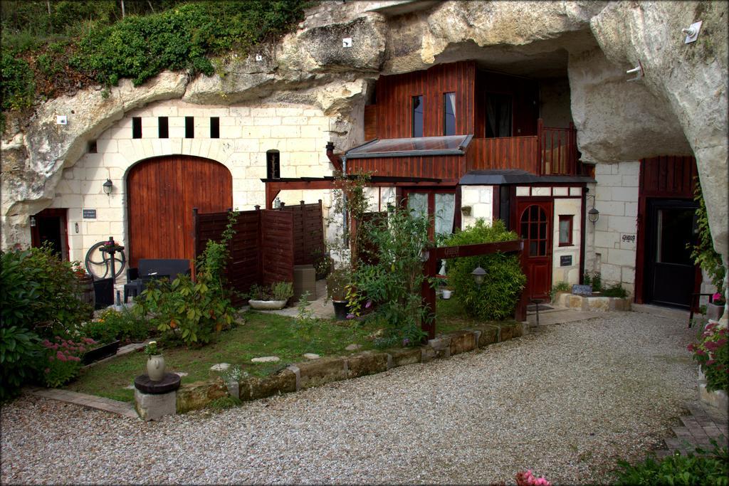Les Troglos De Beaulieu Loches Exteriör bild